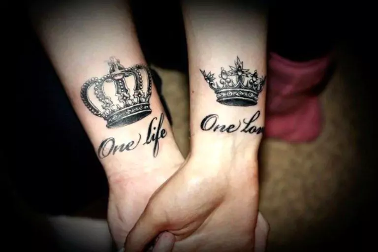 image of-couple-tattoo-crown